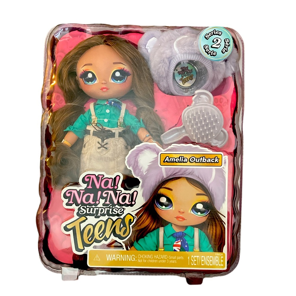 Na Na Na Surprise Teens Amelia Outback New
